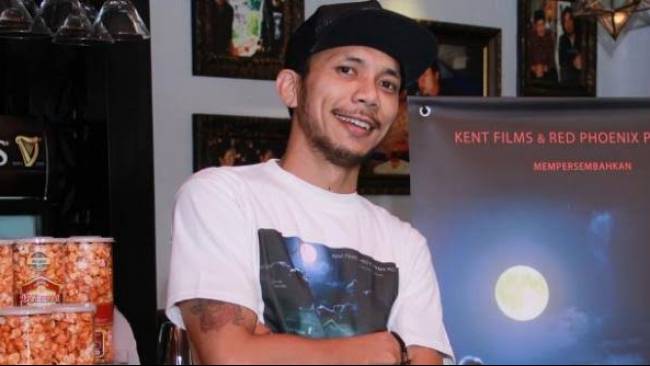 Norman Kamaru Mantan Polisi Viral 'Chaiyya Chaiyya', Kini Jualan Bubur dan Rilis Lagu Baru