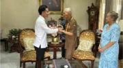 Gibran Silaturahmi ke Try Sutrisno, Sampaikan Undangan HUT RI ke-80