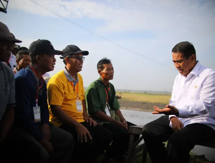 Mentan Amran Tegaskan Keberpihakan ke Petani, Siap Berhadapan dengan Mafia Beras