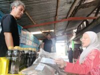 Melinda Aksa Dorong Pedagang Jadi Motor Pengelolaan Sampah Pasar