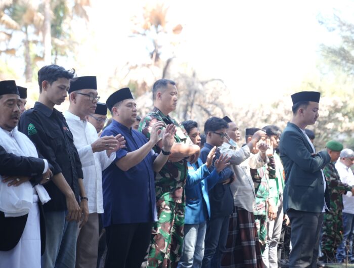 Sholat Ghaib di DPRD Makassar, Doa Haru Iringi Empat Korban Kebakaran