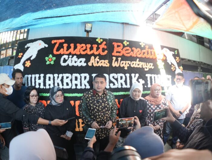 Pemkot Makassar Salurkan Santunan Rp98 Juta untuk Keluarga Abay, Korban Kebakaran DPRD