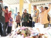 Wali Kota Munafri Tinjau TPS 3R di Kepulauan, Dorong Transformasi Pengelolaan Sampah untuk Lindungi Lingkungan dan Ciptakan Ekonomi Baru
