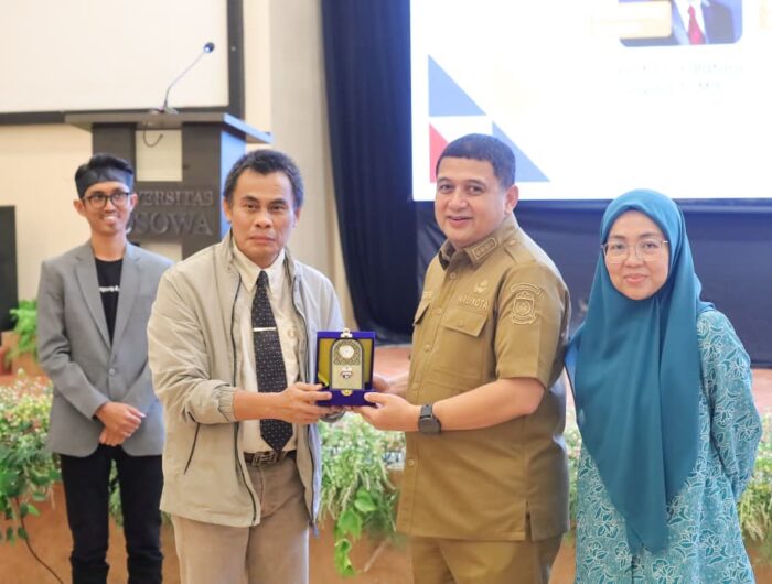 Wali Kota Munafri Paparkan Strategi Bangun Kota Kompetitif di Forum UNIBOS, Dorong Pembangunan Stadion Representatif dan Tata Ruang Kota