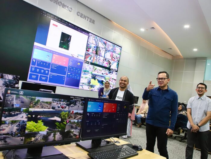 Keren Pak Wali Munafri, Keren Pak Roem! Wamendagri Nobatkan Makassar sebagai Role Model Digitalisasi Pelayanan Nasional