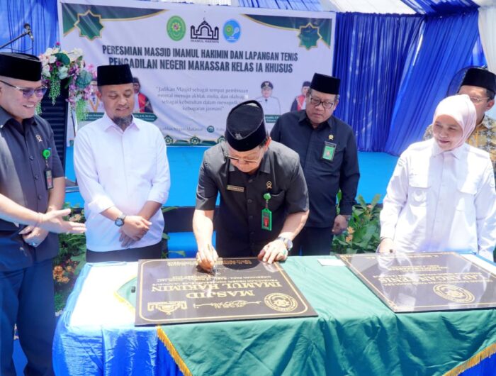 Sinergi Jasmani dan Rohani, Wakil Wali Kota Aliyah Hadiri Peresmian Masjid dan Lapangan Tenis Pengadilan Negeri Makassar