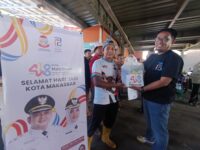 Kado HUT Makassar untuk Pahlawan Kebersihan, Perumda Pasar Salurkan Ratusan Bantuan Sembako