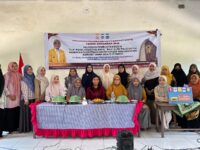 Tim PKM PGPAUD UNM Latih Guru PAUD di Gowa Kembangkan Media Flip Panel Numerasi Awal